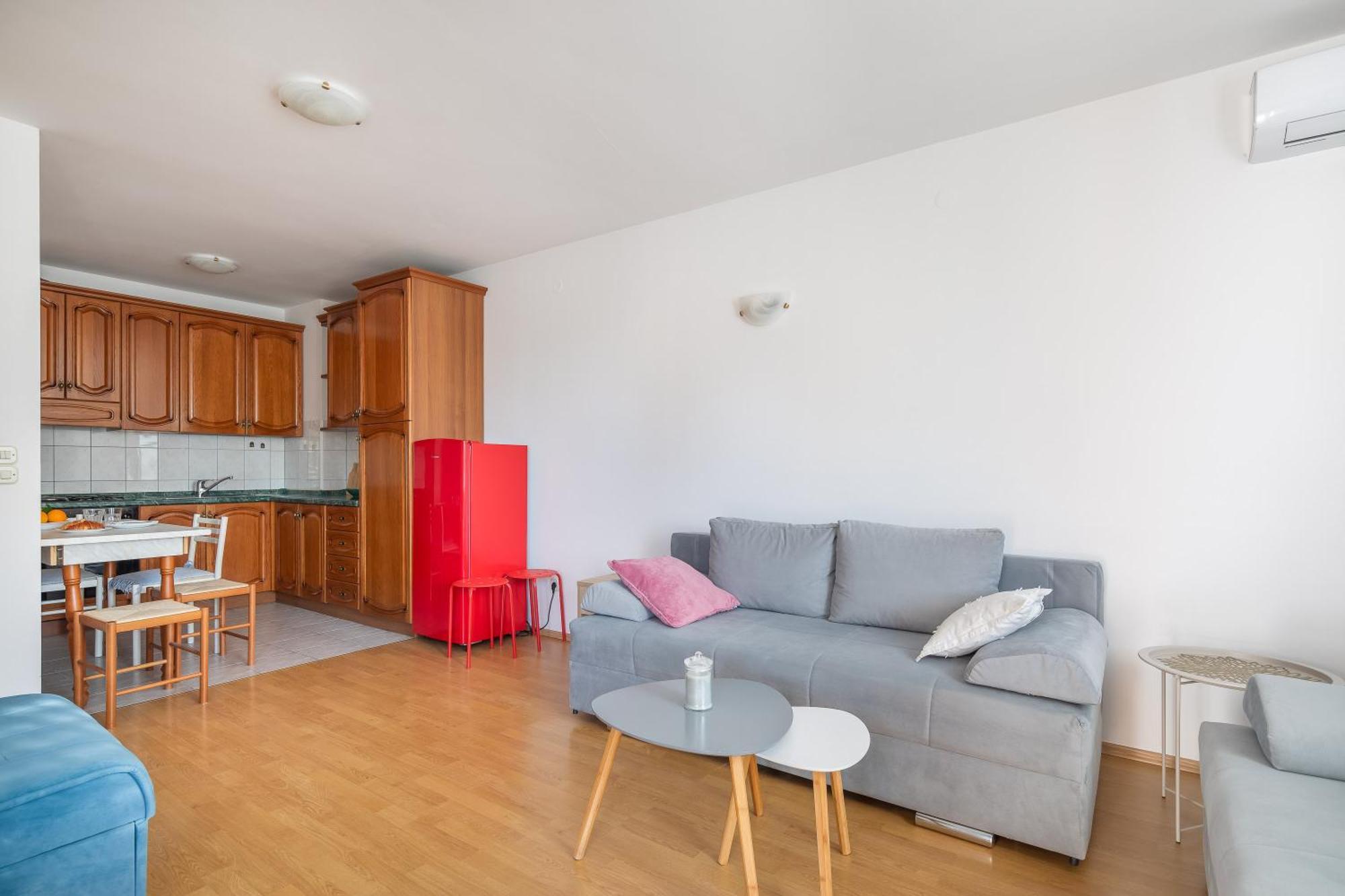 Jasna - Free Parking * Makarska